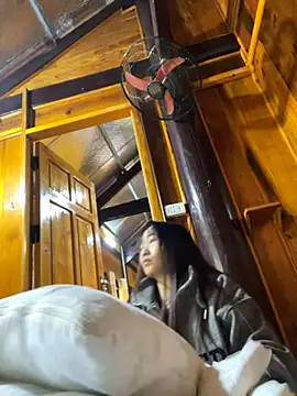 Snapshot of Maymay__ chatting on November 2025 07:08:02 AM Maymay online show from November 2025 07:08:02 AM