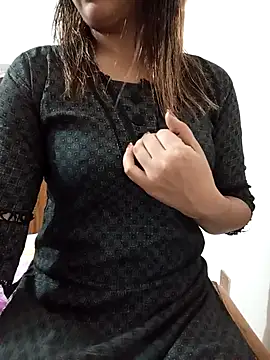 Tanha18 online show from May 2026 01:16:02 PM