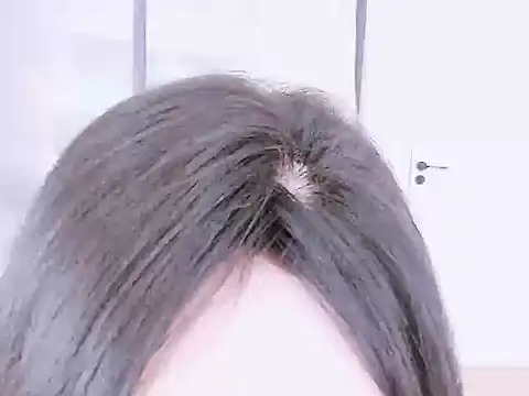 lovezier online show from October 2025 12:47:02 AM