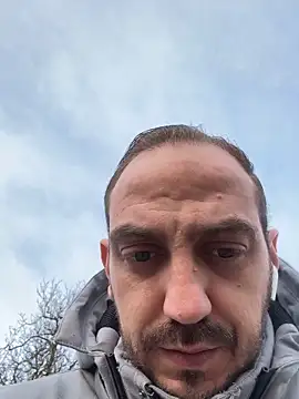 AlexGogo23 online show from February 2026 02:42:02 PM