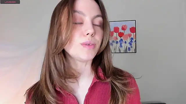 sweet and flirt online show from April 2026 01:41:01 PM