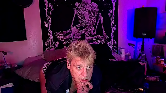 whitehole4bbc252 online show from April 2026 08:34:01 AM