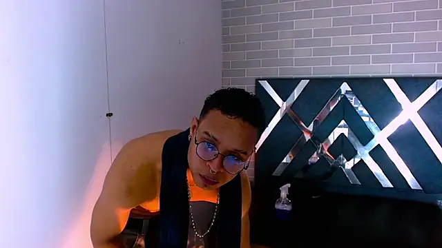 Snapshot of Jayden_Morris chatting on February 2026 01:10:02 AM Jayden Morris online show from February 2026 01:10:02 AM