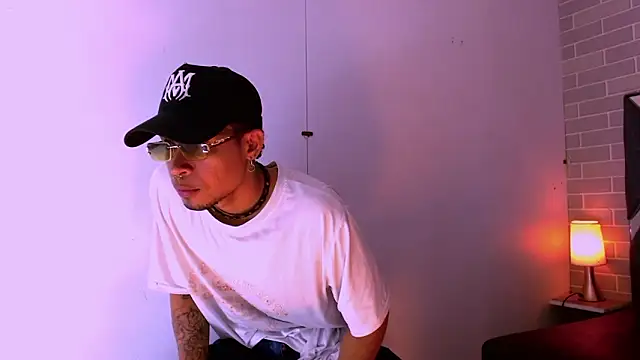 Snapshot of Jayden_Morris chatting on February 2026 07:35:01 PM Jayden Morris online show from February 2026 07:35:01 PM