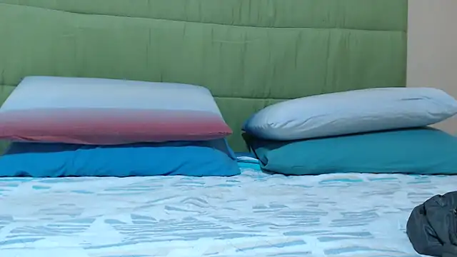 Monellaxx online show from April 2026 12:17:02 PM