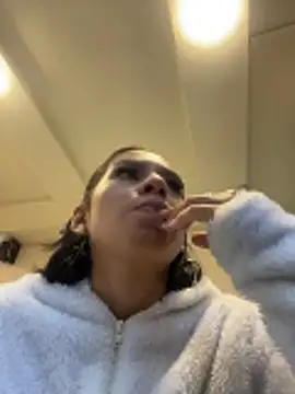 AlyssaRay online show from May 2026 01:50:02 PM