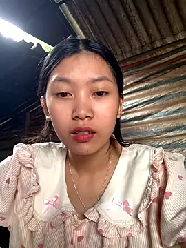 linh-lan1 online show from November 2025 05:57:02 AM