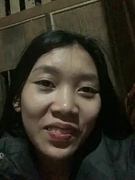 linh-lan1 online show from February 2026 12:44:02 PM