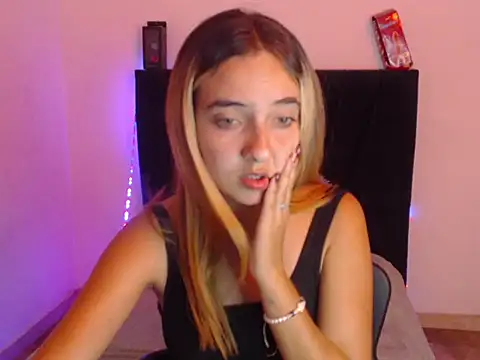 mandyy petite online show from October 2025 02:37:02 AM