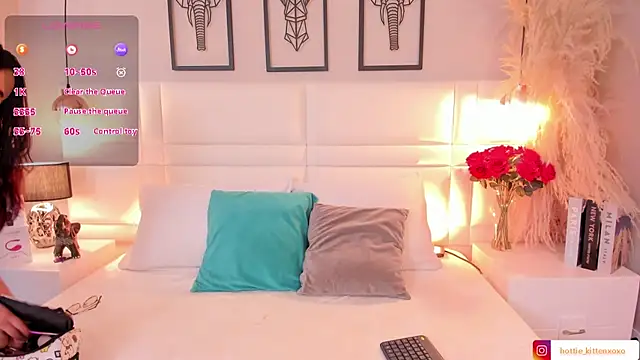 Ari lynn  online show from November 2025 03:27:01 AM