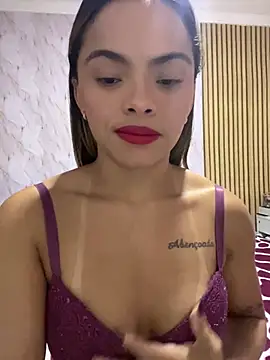 safadinhaquenteW online show from April 2026 03:56:01 AM