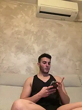 Snapshot of Camaraman05 chatting on February 2026 06:47:01 AM Camaraman05 online show from February 2026 06:47:01 AM