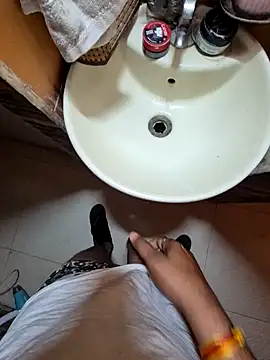 Snapshot of crawlerdrill chatting on February 2026 02:16:01 AM crawlerdrill online show from February 2026 02:16:01 AM