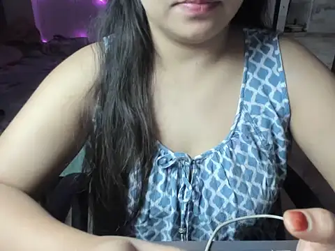 Snapshot of Divya68 chatting on November 2025 05:01:02 PM Divya68 online show from November 2025 05:01:02 PM