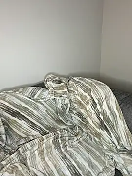 YourFavorite Daiisy online show from October 2025 12:47:01 AM