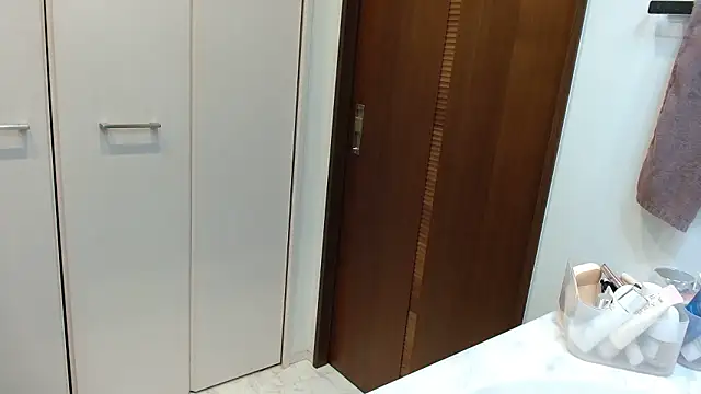 Snapshot of _Ema_ch chatting on January 2026 10:13:01 PM Ema ch online show from January 2026 10:13:01 PM