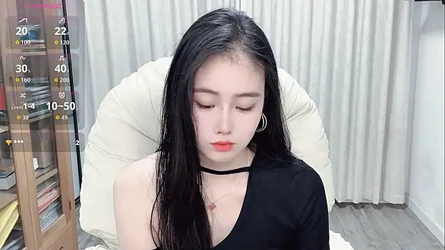 XFDLL-BAOBEI online show from October 2025 02:44:01 AM