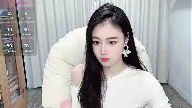 XFDLL-BAOBEI online show from October 2025 02:12:02 AM