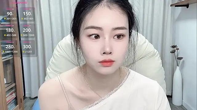 XFDLL-BAOBEI online show from October 2025 02:12:02 AM