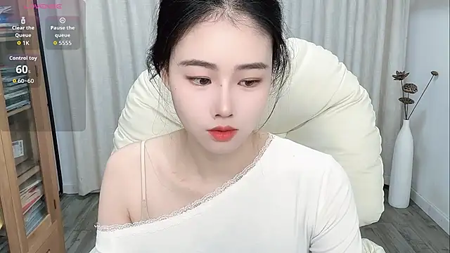 XFDLL-BAOBEI online show from November 2025 02:10:01 AM