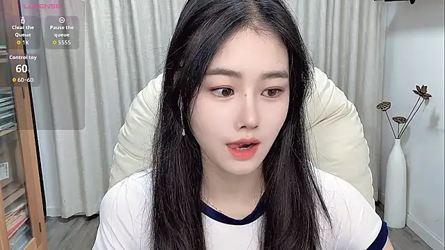 XFDLL-BAOBEI online show from November 2025 02:22:01 AM