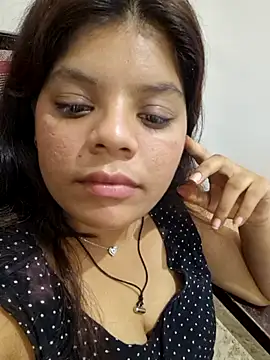 kajal77715 online show from October 2025 04:08:01 PM