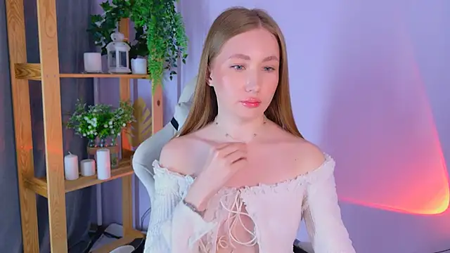 EllyColins online show from May 2026 03:01:02 AM