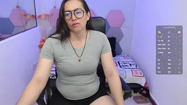 Lui Fer01 online show from October 2025 10:37:02 AM