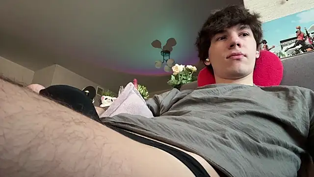 Jeremy1Scott online show from March 2026 04:42:02 AM