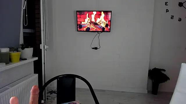 Lilith Sora online show from May 2026 08:06:02 PM