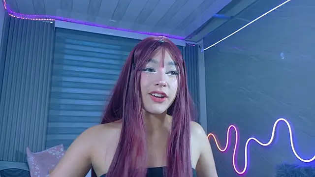 Snapshot of Naaomi_cute chatting on November 2025 10:21:01 PM Naaomi cute online show from November 2025 10:21:01 PM