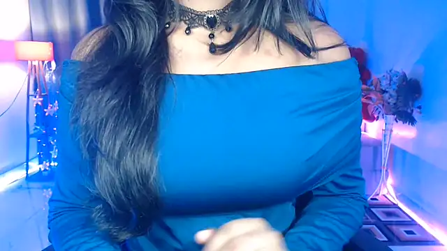 Rashiii  online show from July 2026 10:00:01 PM