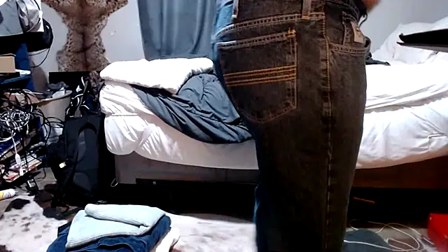 DinoDick4Uall online show from April 2026 03:05:01 PM