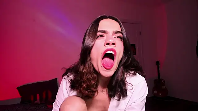 Snapshot of nightfloatt chatting on November 2025 02:17:01 PM nightfloatt online show from November 2025 02:17:01 PM