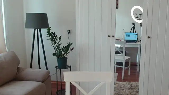 LittleNicolee online show from November 2025 11:21:02 AM