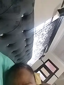 CaramelBoootie online show from January 2026 04:18:02 AM