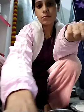 Nitya hot online show from November 2025 01:40:01 AM