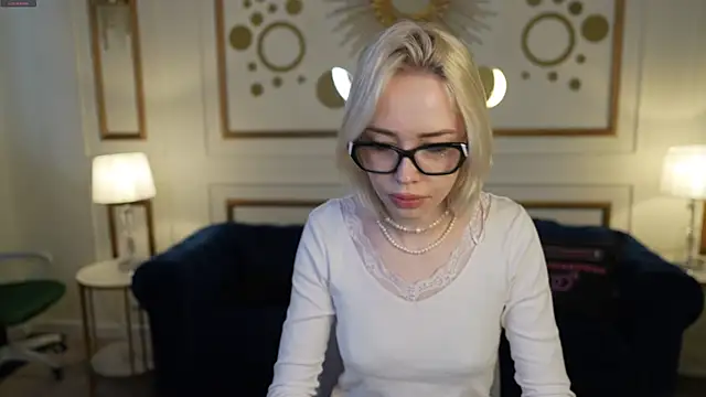 Snapshot of Jessica_start chatting on November 2025 11:32:02 AM Jessica start online show from November 2025 11:32:02 AM