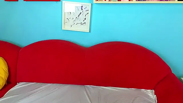 Soft Lilly online show from November 2025 06:04:02 AM