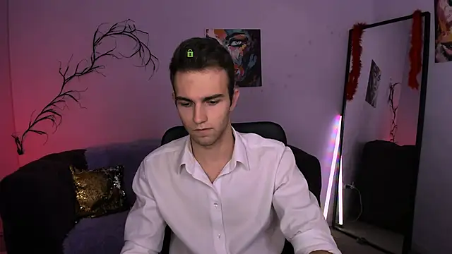 astren villo online show from November 2025 08:19:02 PM