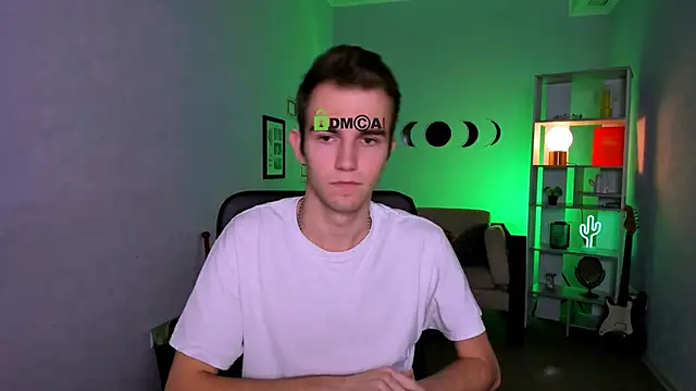 astren villo online show from December 2025 01:20:02 PM