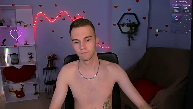 astren villo online show from June 2026 09:39:02 PM