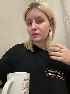 BonnyeBoom online show from February 2026 05:09:01 PM