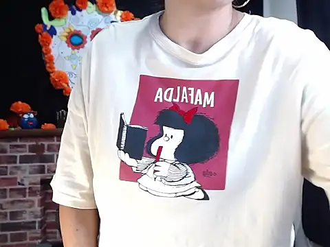 Lucyy Naugthy online show from November 2025 01:10:01 PM