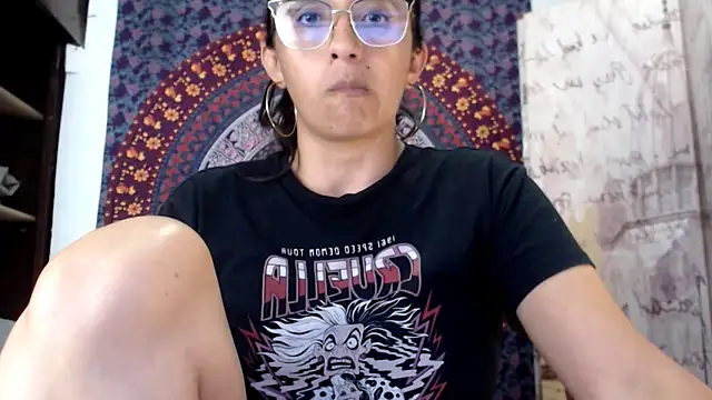 Lucyy Naugthy online show from February 2026 08:49:02 PM