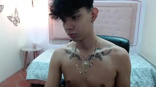 jeander186 online show from October 2025 03:41:01 PM