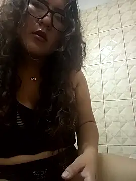 Snapshot of sol093 chatting on January 2026 05:15:01 PM sol093 online show from January 2026 05:15:01 PM