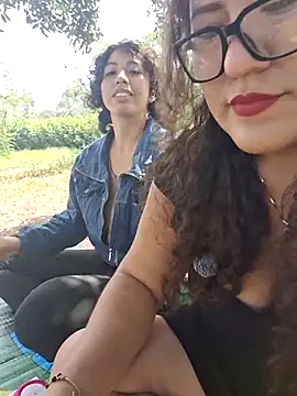 Snapshot of sol093 chatting on February 2026 03:00:01 PM sol093 online show from February 2026 03:00:01 PM