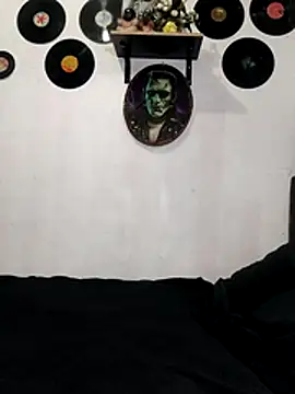 Snapshot of impia-69 chatting on December 2025 09:19:02 PM impia-69 online show from December 2025 09:19:02 PM