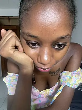 Snapshot of NyahHeat chatting on January 2026 10:30:01 AM NyahHeat online show from January 2026 10:30:01 AM